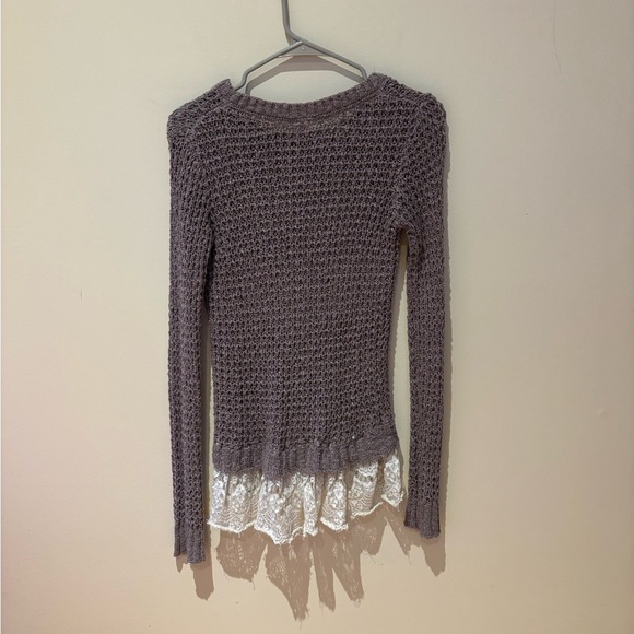 Xhilaration Tops - Xhilaration Purple Knit Top with White Lace Hem